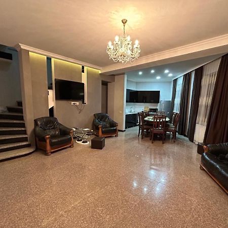 Apartament New House In Old Tbilisi Zewnętrze zdjęcie